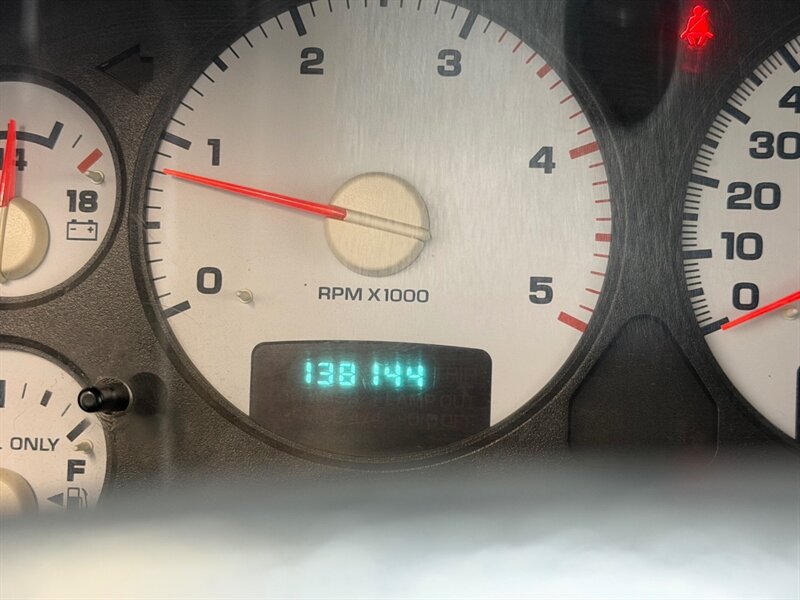 2003 Dodge Ram 2500 SLT 4X4 6-SPEED MANUAL 5.9L CUMMINS DIESEL /LONG BED / ZERO RUST - Photo 49 - Gladstone, OR 97027