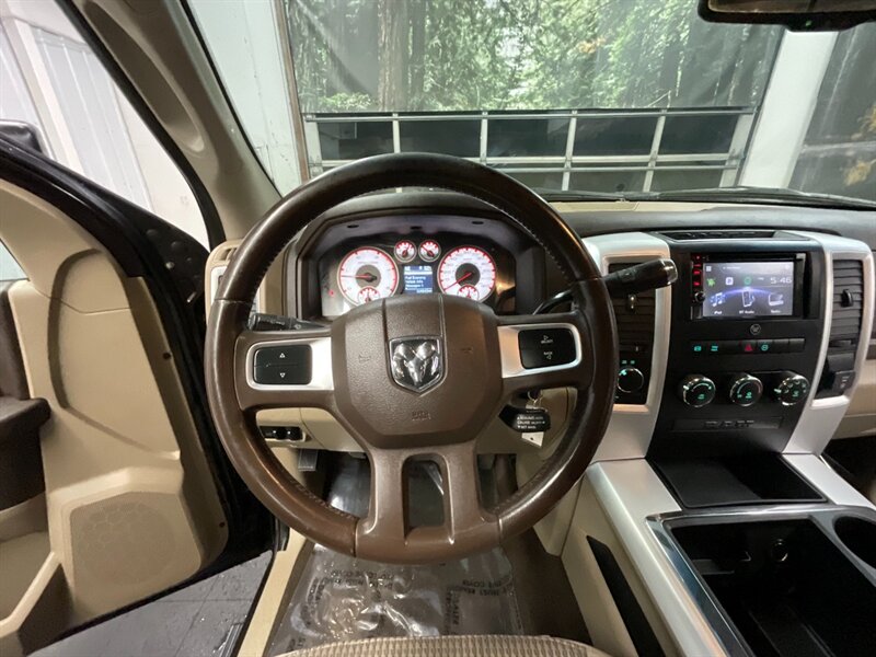 2010 Dodge Ram 3500 SLT Crew Cab 4X4 / 6.7L DIESEL / LIFTED LIFTED  Backup Camera / LIFTED w/ 37 " MUD TIRES & 17 " FUEL WHEELS / SHARP & CLEAN !! - Photo 32 - Gladstone, OR 97027