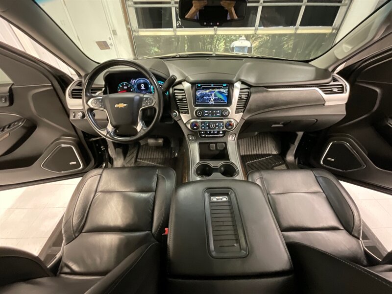 2017 Chevrolet Tahoe LT Sport Utility 4X4 / Leather / DVD / Sunroof  / LOCAL OREGON SUV / Excel Cond / Captain Chair - Photo 30 - Gladstone, OR 97027