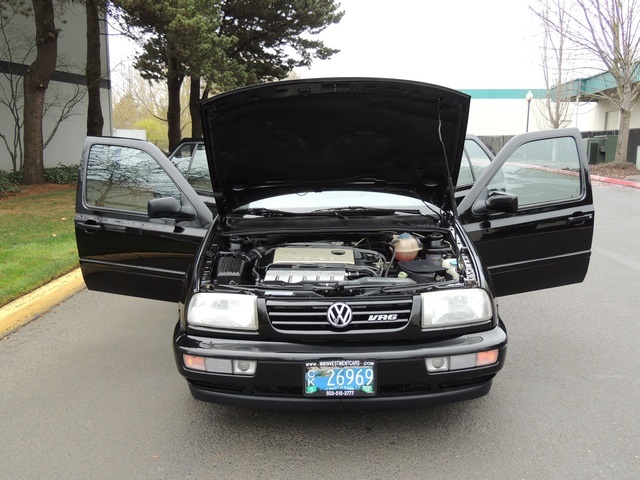 1998 Volkswagen Jetta GLX VR6   - Photo 12 - Portland, OR 97217