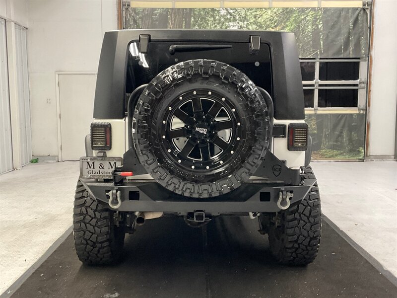 2010 Jeep Wrangler Unlimited Sport 4X4 / HARD TOP / LIFTED w. 37 " MUD  / LIFTED w. 37 " MUD TIRES & 20 " MOTO WHEELS / WINCH / CUSTOM BUMPERS / LOCAL JEEP / RUST FREE - Photo 6 - Gladstone, OR 97027