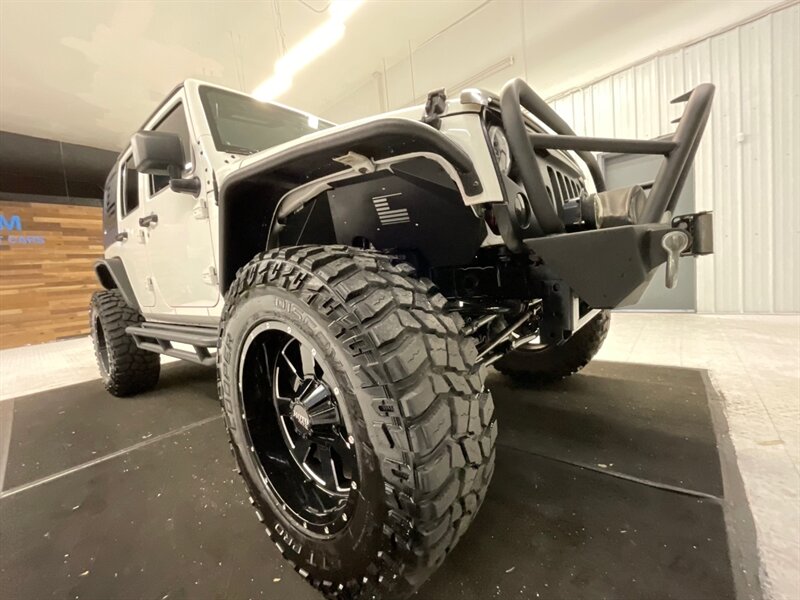 2010 Jeep Wrangler Unlimited Sport 4X4 / HARD TOP / LIFTED w. 37 " MUD  / LIFTED w. 37 " MUD TIRES & 20 " MOTO WHEELS / WINCH / CUSTOM BUMPERS / LOCAL JEEP / RUST FREE - Photo 10 - Gladstone, OR 97027