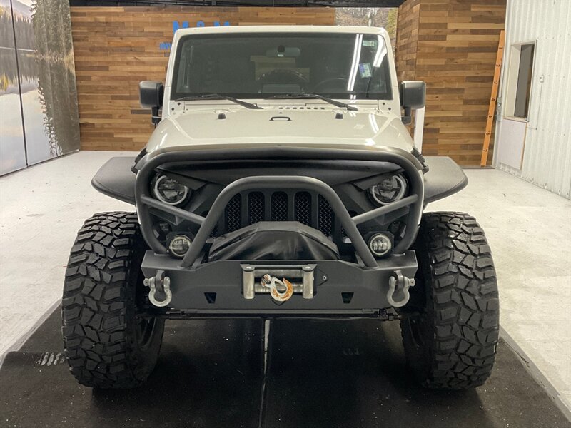 2010 Jeep Wrangler Unlimited Sport 4X4 / HARD TOP / LIFTED w. 37 " MUD  / LIFTED w. 37 " MUD TIRES & 20 " MOTO WHEELS / WINCH / CUSTOM BUMPERS / LOCAL JEEP / RUST FREE - Photo 5 - Gladstone, OR 97027