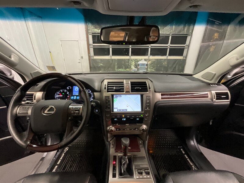 2019 Lexus GX GX 460 Sport Utility AWD / 3RD ROW / 17,000 MILES  LOCAL SUV / Navigation / Backup Camera / LIKE NEW !! - Photo 28 - Gladstone, OR 97027