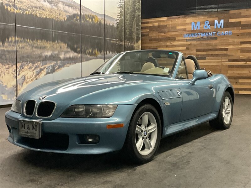 2001 BMW Z3 2.5i Roadster  / 5-S   - Photo 1 - Gladstone, OR 97027