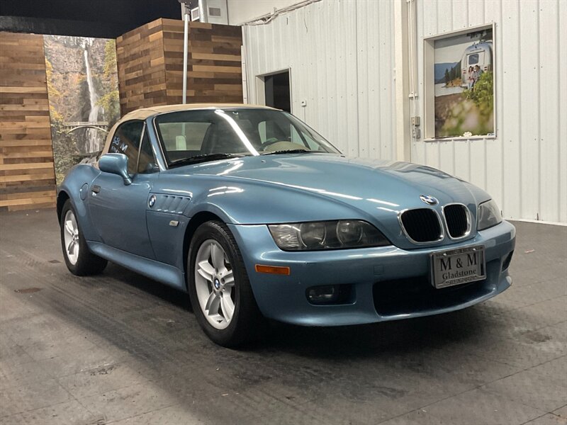 2001 BMW Z3 2.5i Roadster  / 5-S   - Photo 36 - Gladstone, OR 97027