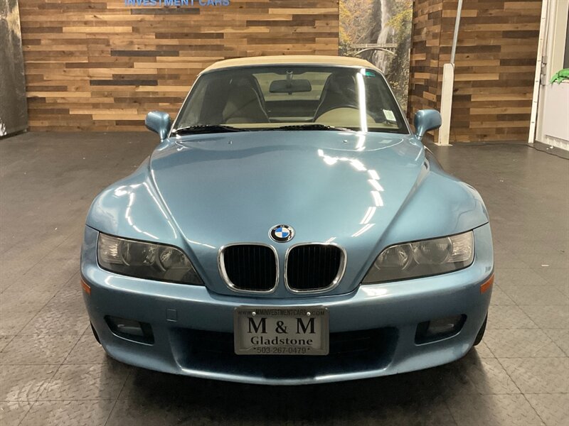 2001 BMW Z3 2.5i Roadster  / 5-S   - Photo 24 - Gladstone, OR 97027