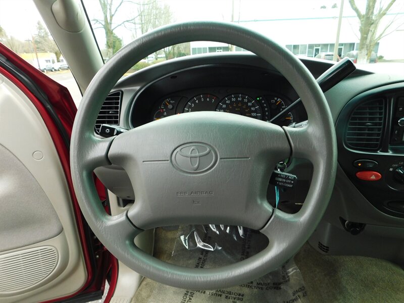 2000 Toyota Tundra SR5 4X4 V8 4.7L / LIFTED / ONLY 102K MILES !!!   - Photo 37 - Portland, OR 97217