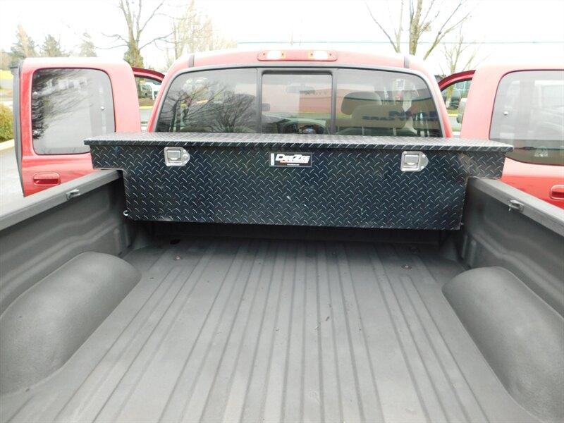 2000 Toyota Tundra SR5 4X4 V8 4.7L / LIFTED / ONLY 102K MILES !!!   - Photo 29 - Portland, OR 97217