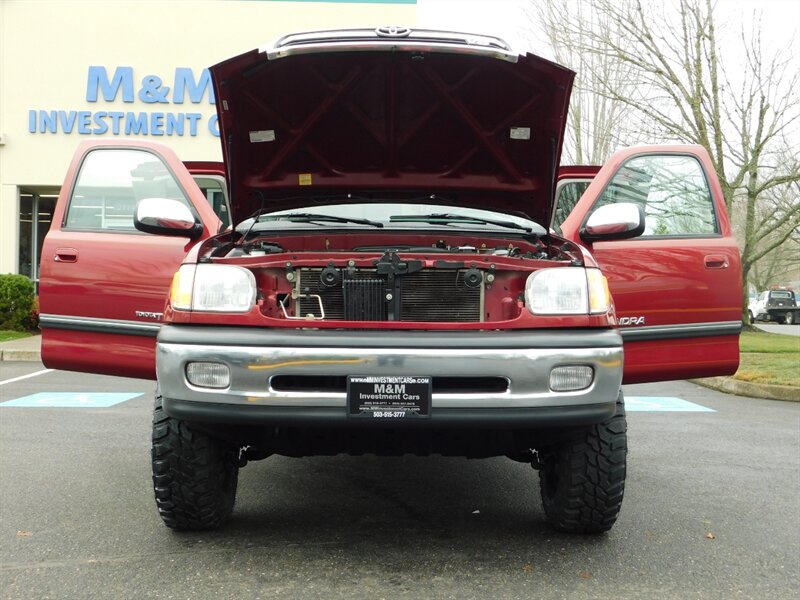 2000 Toyota Tundra SR5 4X4 V8 4.7L / LIFTED / ONLY 102K MILES !!!   - Photo 32 - Portland, OR 97217