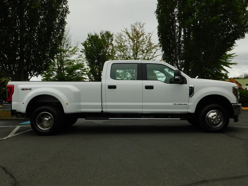 2019 Ford F-350 Super Duty Crew Cab DUALLY 4X4 6.7L DIESEL / CLEAN   - Photo 4 - Portland, OR 97217