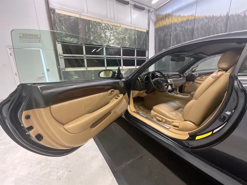 2006 Lexus SC 430 2Dr Convertible Hard Top / LOCAL / 69,000 MILE  / Leather Heated seats / Navigation & Camera / MARK LEVINSON SOUND - Photo 15 - Gladstone, OR 97027