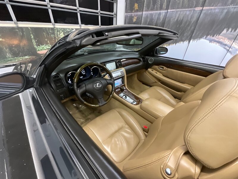 2006 Lexus SC 430 2Dr Convertible Hard Top / LOCAL / 69,000 MILE  / Leather Heated seats / Navigation & Camera / MARK LEVINSON SOUND - Photo 55 - Gladstone, OR 97027