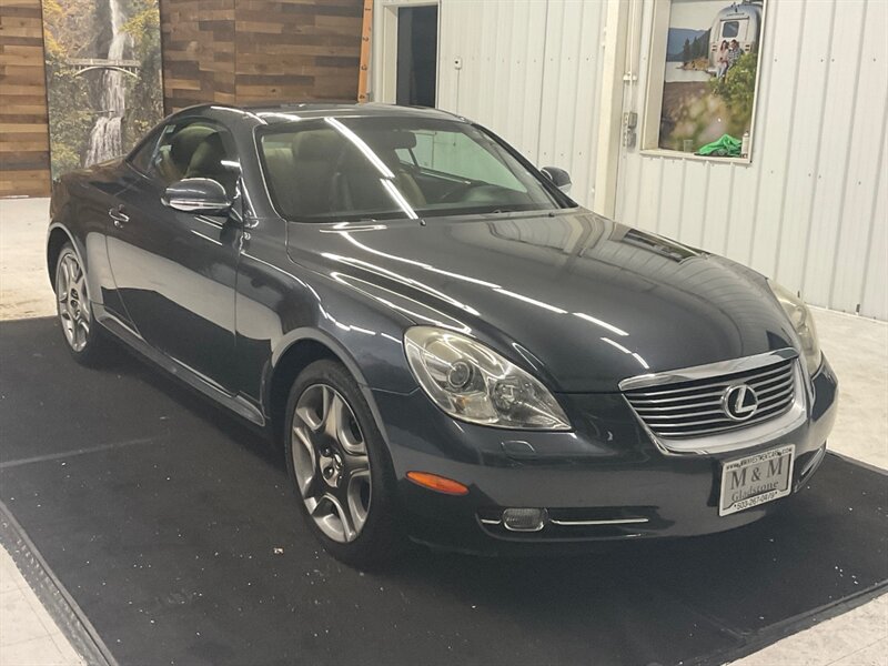 2006 Lexus SC 430 2Dr Convertible Hard Top / LOCAL / 69,000 MILE  / Leather Heated seats / Navigation & Camera / MARK LEVINSON SOUND - Photo 2 - Gladstone, OR 97027