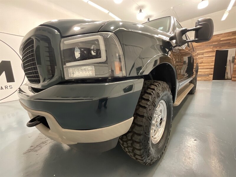 2002 Ford Excursion Limited 4X4 / 7.3L DIESEL / NEW TIRES / 141K MILES  / COMPLETELY STOCK w. ZERO RUST - Photo 48 - Gladstone, OR 97027