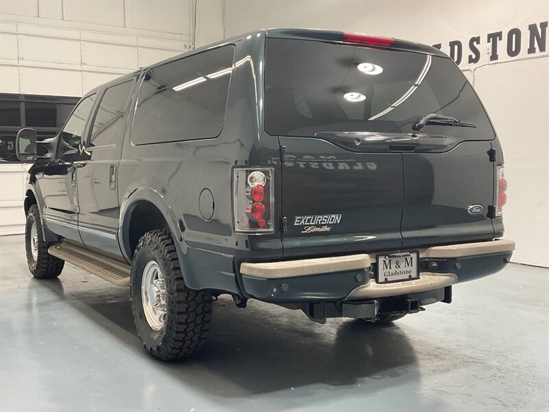 2002 Ford Excursion Limited 4X4 / 7.3L DIESEL / NEW TIRES / 141K MILES  / COMPLETELY STOCK w. ZERO RUST - Photo 8 - Gladstone, OR 97027