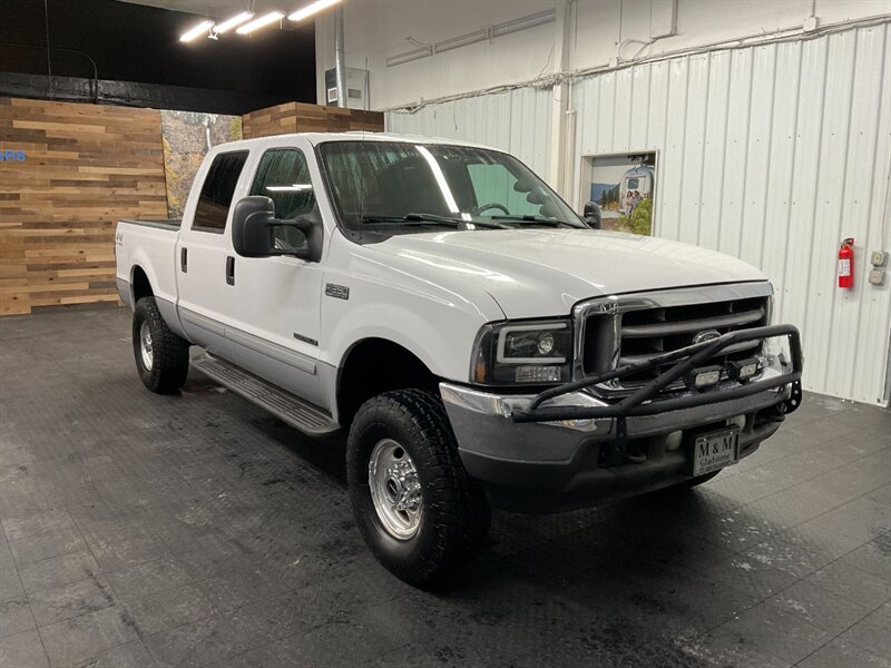 2002 Ford F-350 Lariat Crew Cab 4X4 / 7.3L DIESEL / 1-OWNER  Leather seats / 1-TON / NEW TIRES / RUST FREE / ONLY 118,000 MILES - Photo 2 - Gladstone, OR 97027