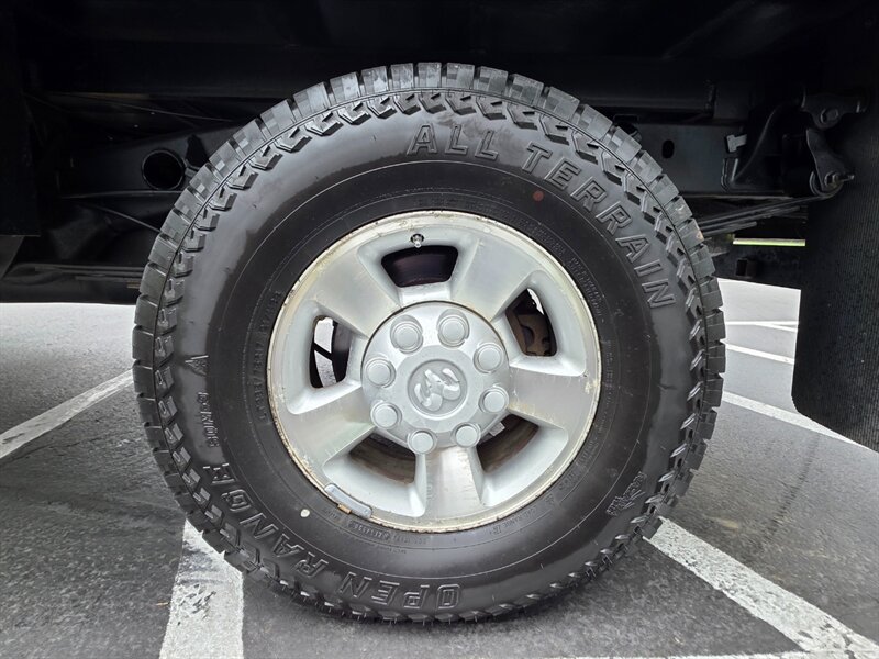 2004 Dodge Ram 3500 Flat Bed / 4X4 / 6 Speed / 5.9L CUMMINS DIESEL / Manual Transmission / Winch / High Output / Exhaust Brake / 1-TON - Photo 51 - Portland, OR 97217