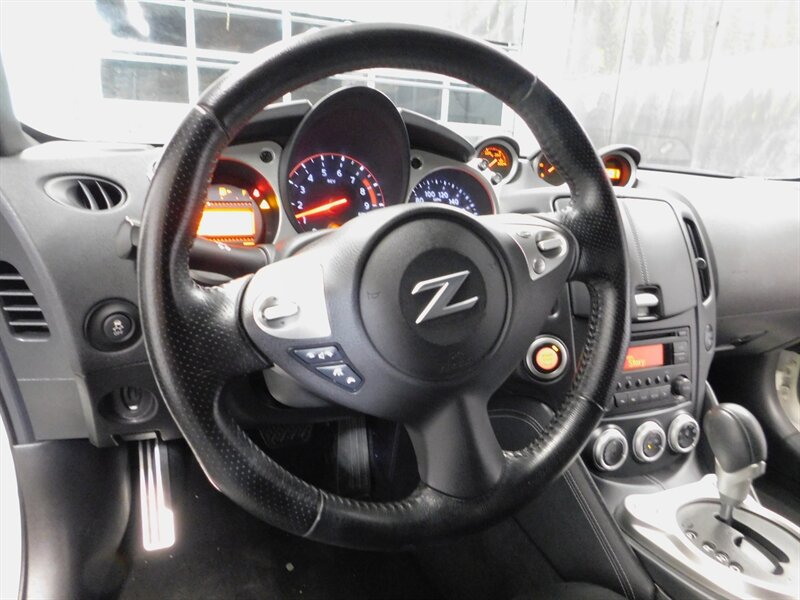 2015 Nissan 370Z   - Photo 18 - Gladstone, OR 97027