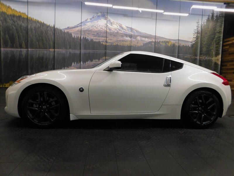 2015 Nissan 370Z   - Photo 3 - Gladstone, OR 97027