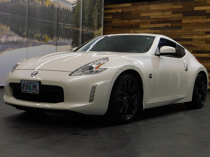 2015 Nissan 370Z   - Photo 1 - Gladstone, OR 97027