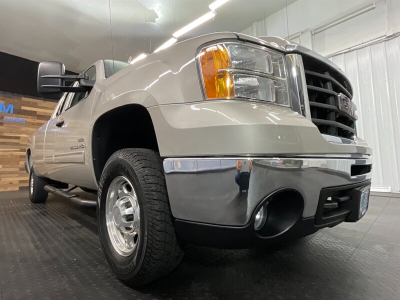 2007 GMC Sierra 2500 SLT 4X4 / 6.6L DURAM   - Photo 10 - Gladstone, OR 97027