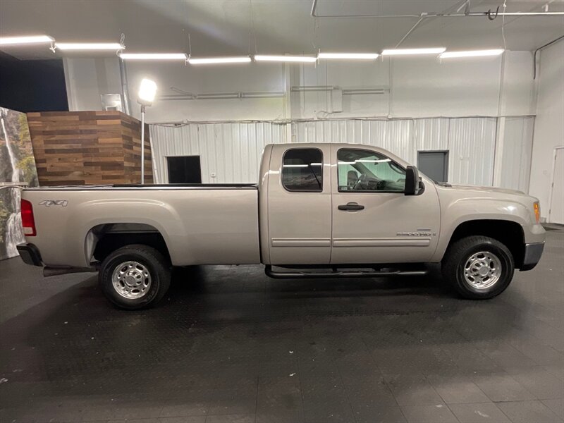 2007 GMC Sierra 2500 SLT 4X4 / 6.6L DURAM   - Photo 4 - Gladstone, OR 97027