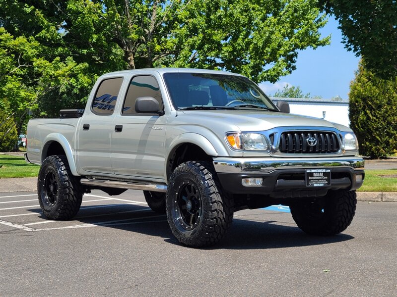 2004 Toyota Tacoma Double Cab 4X4 / V6 / TIMING BELT DONE / LIFTED / CUSTOM WHEELS / NEW TIRES - Photo 2 - Portland, OR 97217