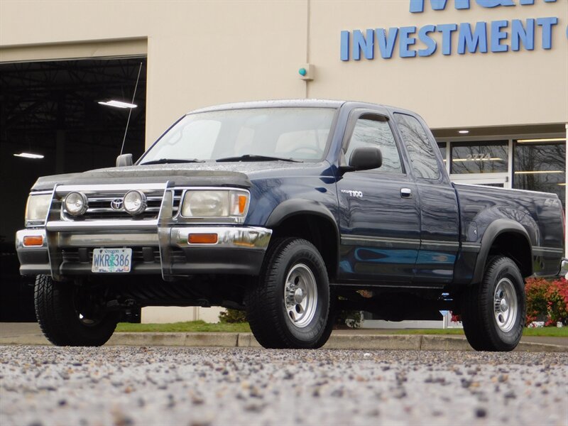 1995 Toyota T100 4X4 / V6 3.4L / 5-SPEED MANUAL / Tacoma / CLEAN   - Photo 35 - Portland, OR 97217