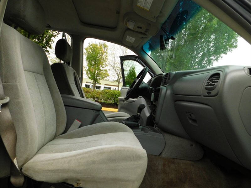 2006 Chevrolet Trailblazer LS 4dr SUV 4X4 / LIFTED / NEW MUD TIRES & RACK   - Photo 17 - Portland, OR 97217