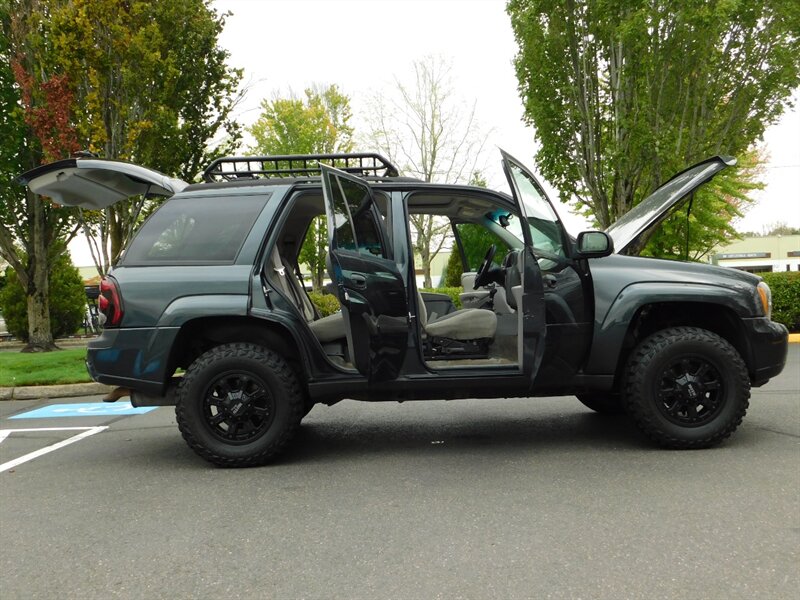 2006 Chevrolet Trailblazer LS 4dr SUV 4X4 / LIFTED / NEW MUD TIRES & RACK   - Photo 24 - Portland, OR 97217