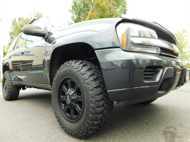 2006 Chevrolet Trailblazer LS 4dr SUV 4X4 / LIFTED / NEW MUD TIRES & RACK   - Photo 10 - Portland, OR 97217