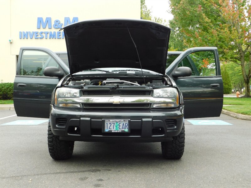 2006 Chevrolet Trailblazer LS 4dr SUV 4X4 / LIFTED / NEW MUD TIRES & RACK   - Photo 28 - Portland, OR 97217