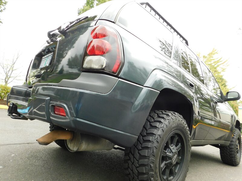 2006 Chevrolet Trailblazer LS 4dr SUV 4X4 / LIFTED / NEW MUD TIRES & RACK   - Photo 12 - Portland, OR 97217