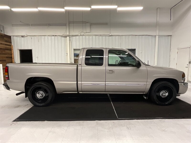 2006 GMC Sierra 1500 SLE 4Dr / 4.8L V8 / LOCAL TRUCK / 92,000 MILES  / RUST FREE / 6.5FT BED / 2WD / Excel Cond - Photo 4 - Gladstone, OR 97027