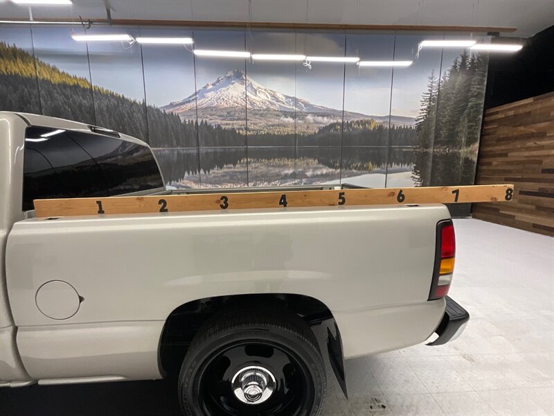 2006 GMC Sierra 1500 SLE 4Dr / 4.8L V8 / LOCAL TRUCK / 92,000 MILES  / RUST FREE / 6.5FT BED / 2WD / Excel Cond - Photo 9 - Gladstone, OR 97027