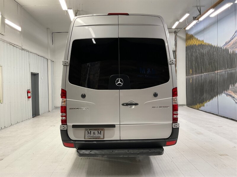 2014 Mercedes-Benz Sprinter 2500 Passenger Van 3.0L V6 DIESEL / HIGHROOF  / 15-Passenger Van / 170 " WB / HIGHROOF / 1-OWNER / Excel Cond - Photo 6 - Gladstone, OR 97027