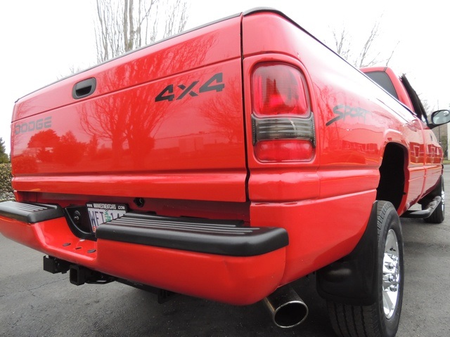 1998 Dodge Ram 2500 Quad Cab Sport 4X4/ 5.9L Cummins Diesel/12-Valve   - Photo 11 - Portland, OR 97217