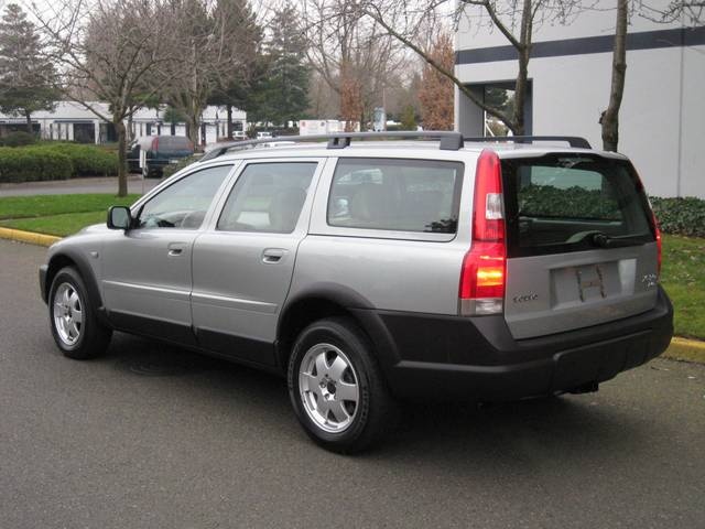 Volvo xc70 2004