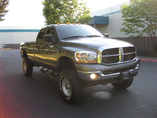 2006 Dodge Ram 2500 SLT/ 5.9L Diesel/ 6-Speed Manual   - Photo 7 - Portland, OR 97217