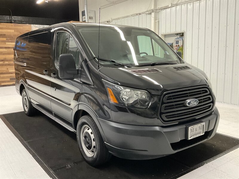 2015 Ford Transit 150 Cargo Van / Low Roof / Backup Cam / NEW TIRES  / 3.7L V6 / VERY CLEAN CARGO VAN - Photo 2 - Gladstone, OR 97027