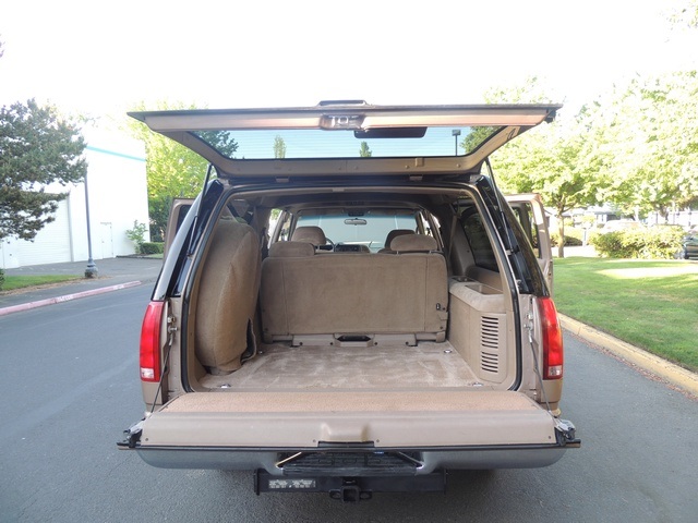 1995 Chevrolet Suburban K1500/4WD/ 3rd Seat / Runs Excellent   - Photo 12 - Portland, OR 97217