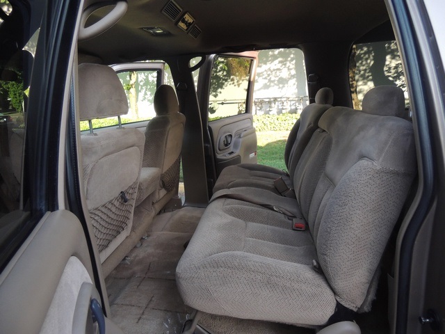 1995 Chevrolet Suburban K1500/4WD/ 3rd Seat / Runs Excellent   - Photo 21 - Portland, OR 97217