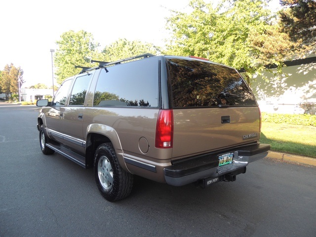 1995 Chevrolet Suburban K1500/4WD/ 3rd Seat / Runs Excellent   - Photo 5 - Portland, OR 97217