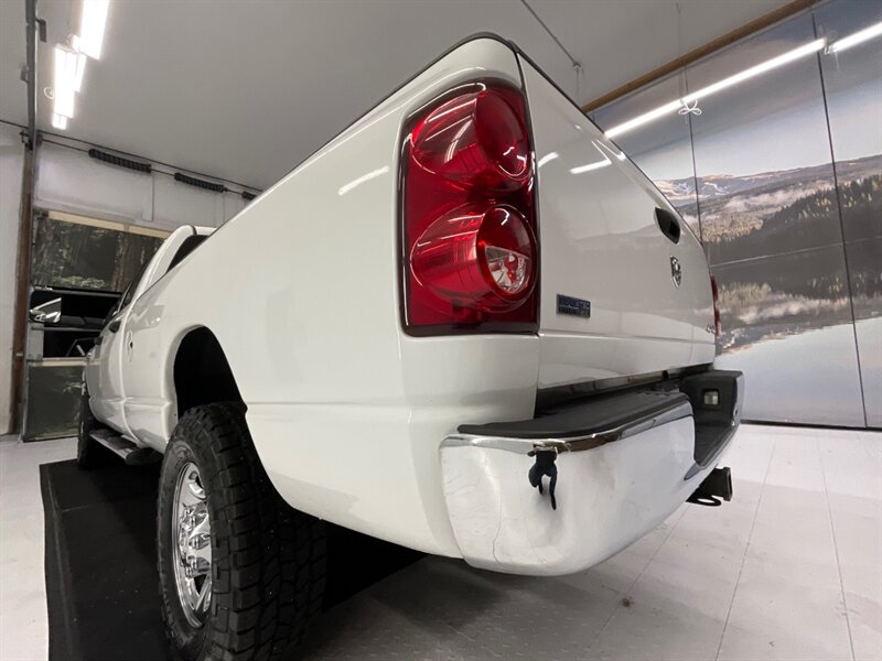 2009 Dodge Ram 2500 SLT Quad Cab 4X4 / 6.7L DIESEL / 6-SPEED / 1-OWNER  / LOCAL OREGON TRUCK / RUST FREE / SUPER CLEAN / 92,000 MILES - Photo 10 - Gladstone, OR 97027