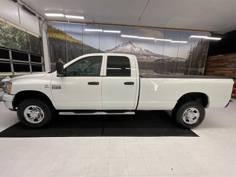 2009 Dodge Ram 2500 SLT Quad Cab 4X4 / 6.7L DIESEL / 6-SPEED / 1-OWNER  / LOCAL OREGON TRUCK / RUST FREE / SUPER CLEAN / 92,000 MILES - Photo 3 - Gladstone, OR 97027