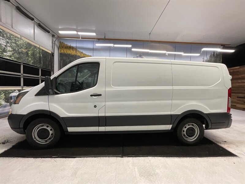 2018 Ford Transit 150 CARGO VAN / 3.7L V6 / 1-OWNER   - Photo 3 - Gladstone, OR 97027