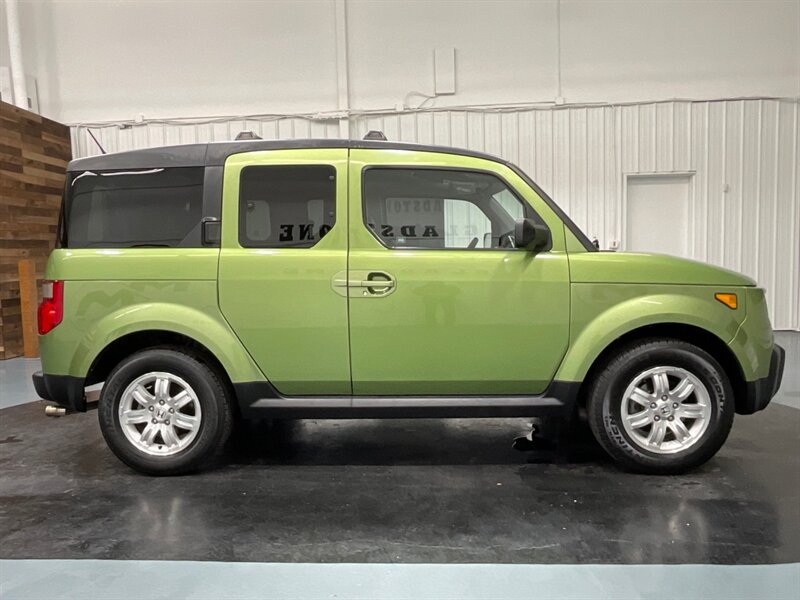 2008 Honda Element EX Sport Utility AWD / 4Cyl / BRAND NEW TIRES  / ZERO RUST - Photo 4 - Gladstone, OR 97027