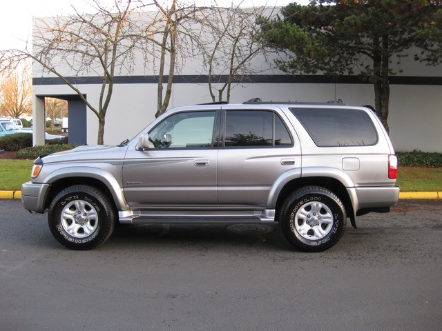 2002 Toyota 4Runner Sport   - Photo 3 - Portland, OR 97217