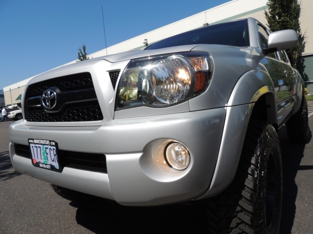 2011 Toyota Tacoma V6 / Crew Cab / 4X4 / TRD OFF RD / SPORT/ LIFTED   - Photo 9 - Portland, OR 97217